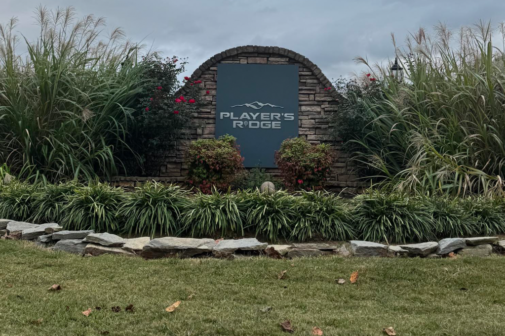 Golf Entrance Sign